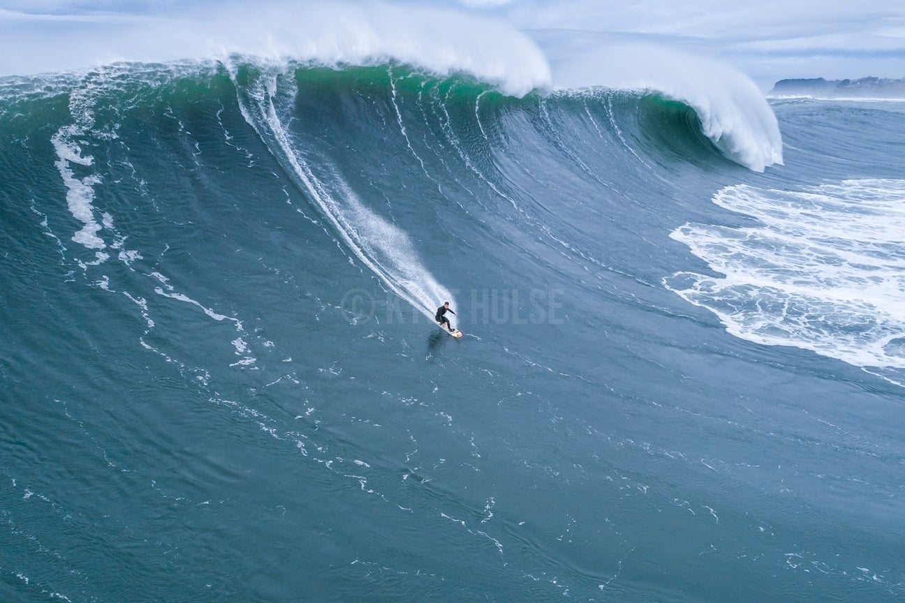 Luca Padua Riding a Mavericks Monster 2021 - 1 of 6