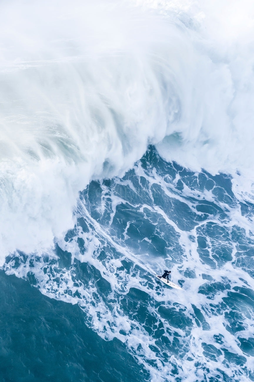 Lucas Chumbo Surfing Mavericks - 2018